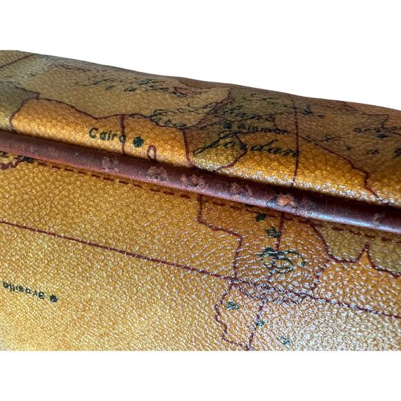 Alviero Martini 1' Classe Camera Crossbody Bag - Picture 14 of 16